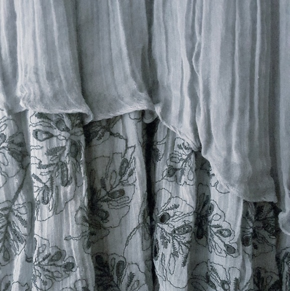 Elizabeth & James Evelyn Dress - Picture 4 of 6